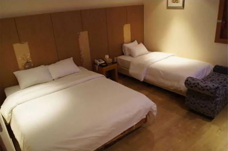 Two Be In Tourist Hotel Seul Corea del Sud